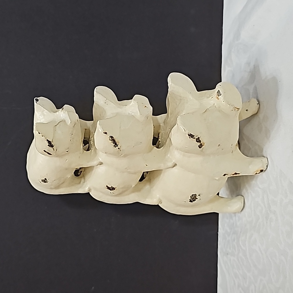 Cast Iron Pigs Door Stop 3 Stacked Up